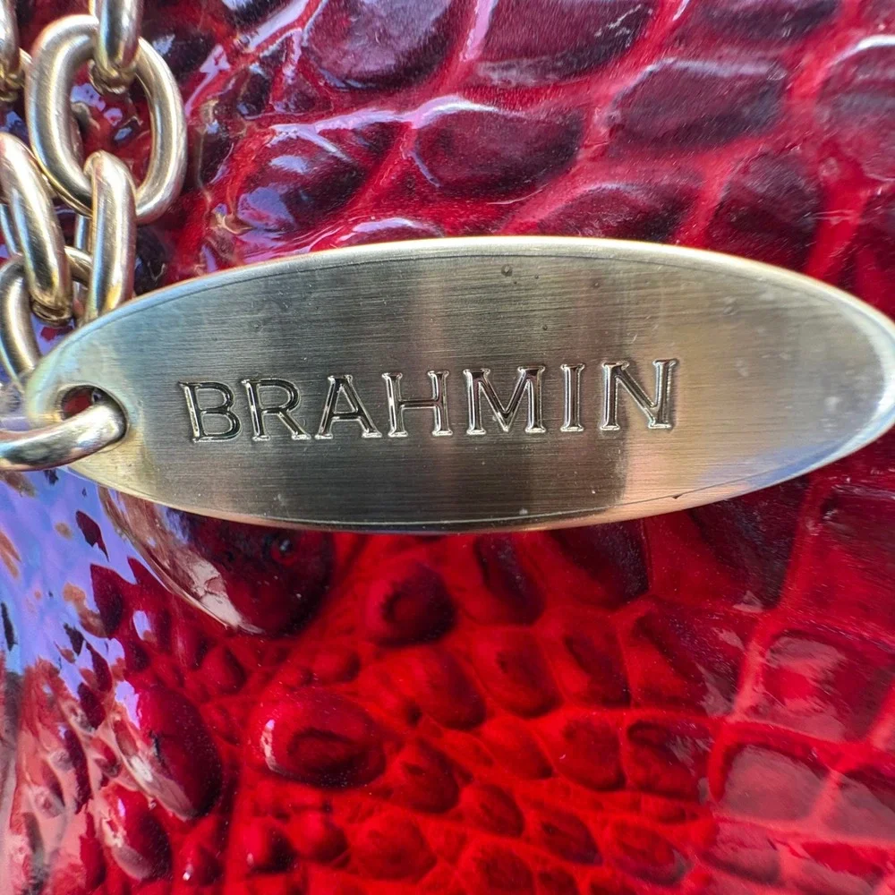 Vtg BRAHMIN Red Croc Embossed Leather Crossbody Bag Magnetic Satchel Gold Charm